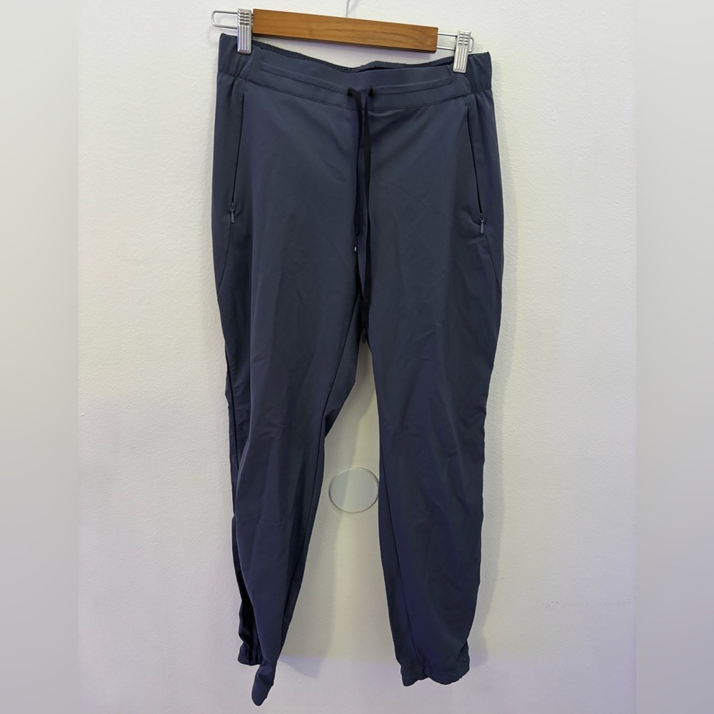 On Cloud Women's Pants Size Small